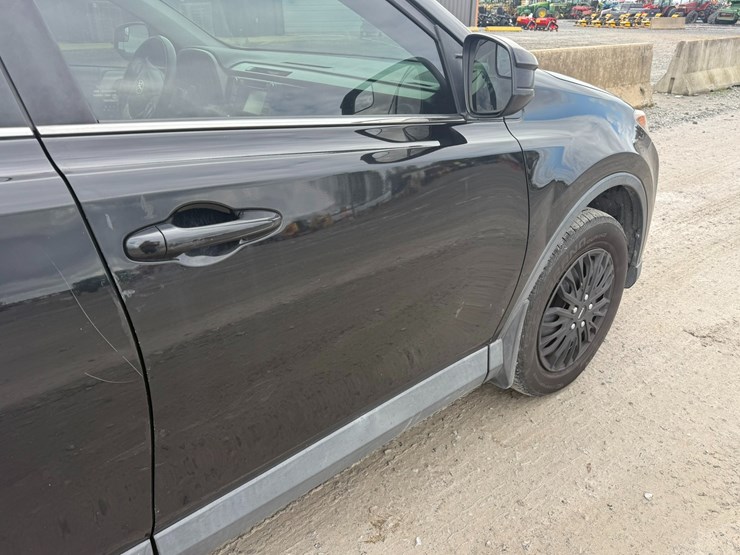 2018-toyota-rav4-image-26