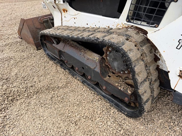 2018-bobcat-t590-image-17