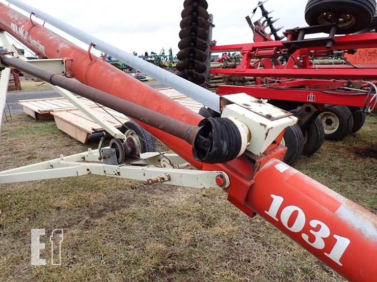 buhler-farm-king-1031-image-4