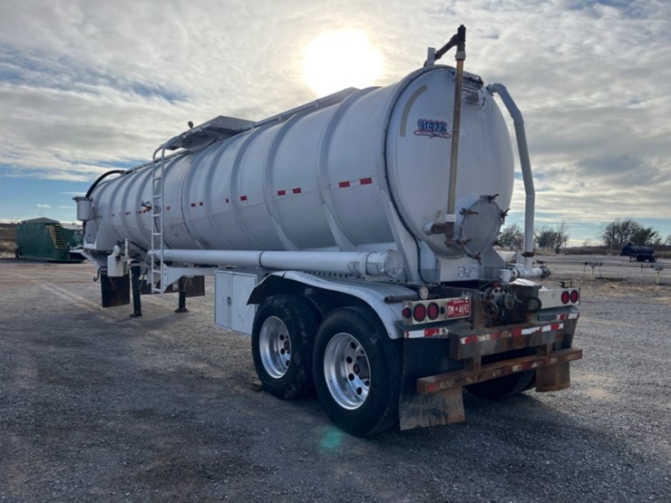 2013-polar-tank-image-7