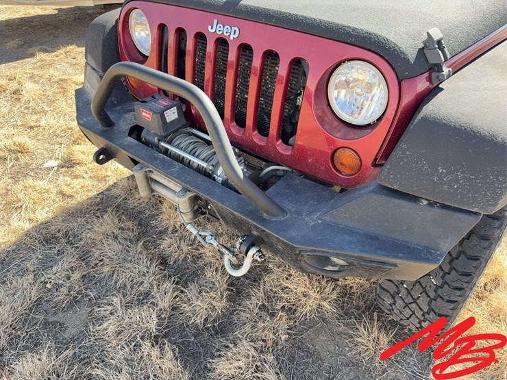 2012-jeep-wrangler-image-12