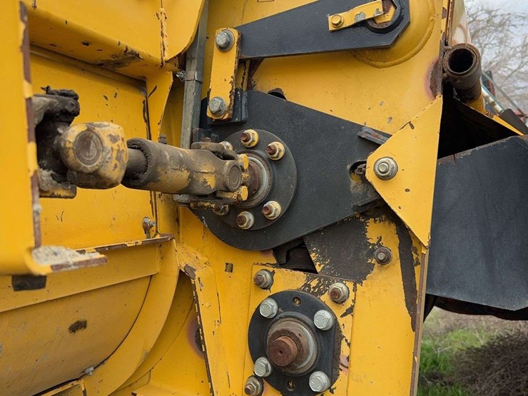 new-holland-h8040-image-20