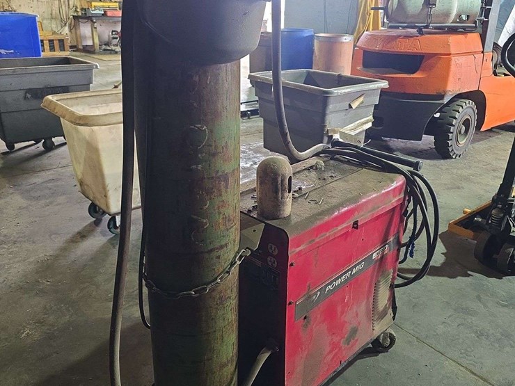 lincoln-electric-power-mig-welder,-220-plug,-image-3