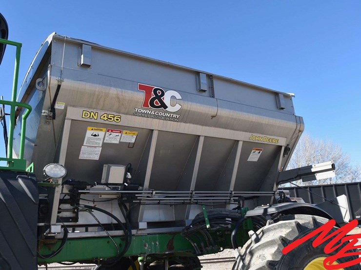 2018-john-deere-r4038-image-33