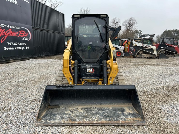 2024-caterpillar-255-image-7