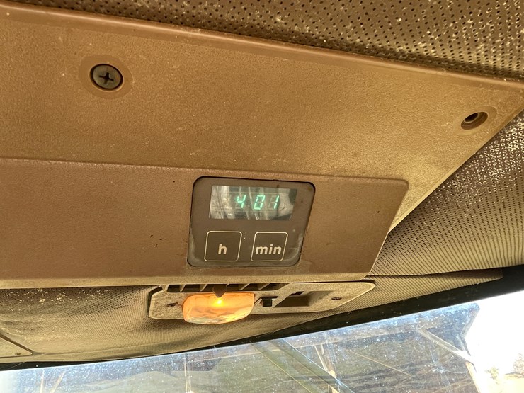 john-deere-4450-image-56