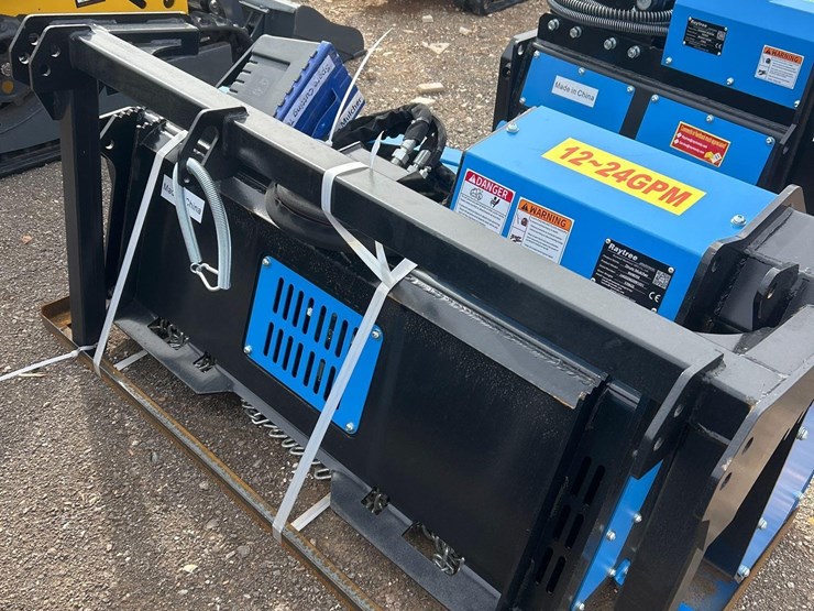 raytree-rmbd50-50in-skid-steer-drum-mulcher-image-3