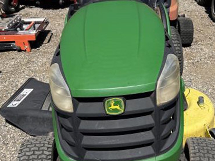 john-deere-d110-image-3