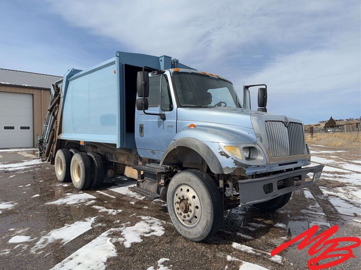 2004-international-7600-image-7