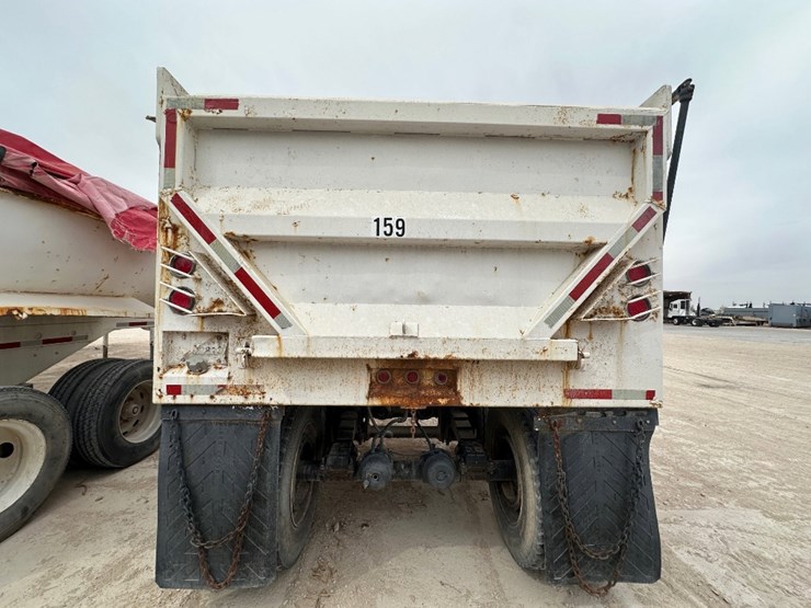 2014-axle-end-dump-image-7