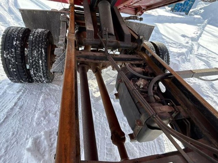 2015-ford-f550-xl-image-76