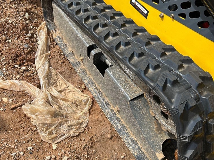 2025-sdlanch-sdll60-mini-crawler-skid-steer-image-6