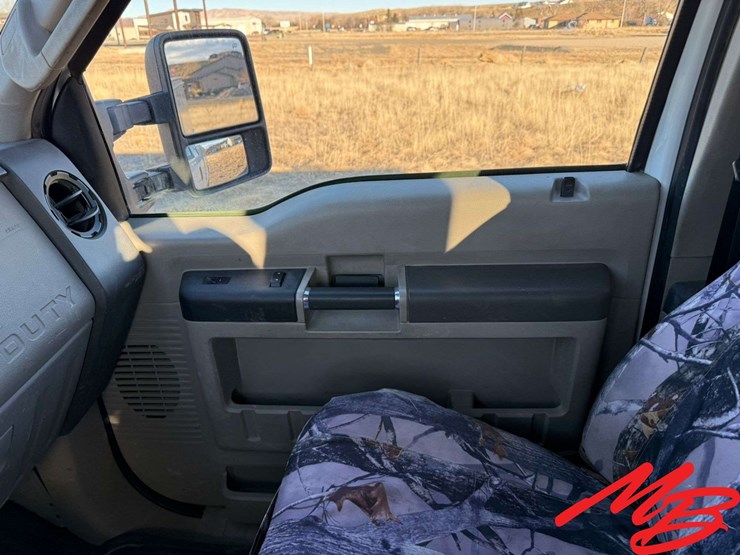 2010-ford-f350-image-31