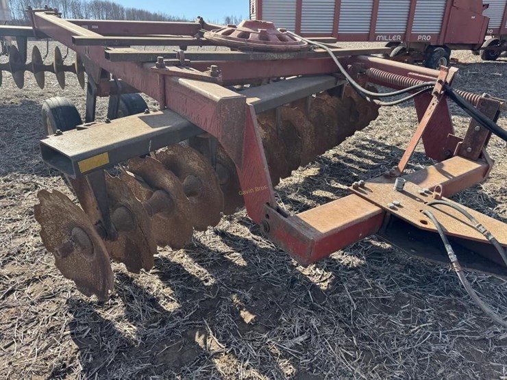 international-off-set-disc---off-site-image-5