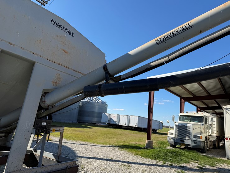 2004-convey-all-bts240-image-35