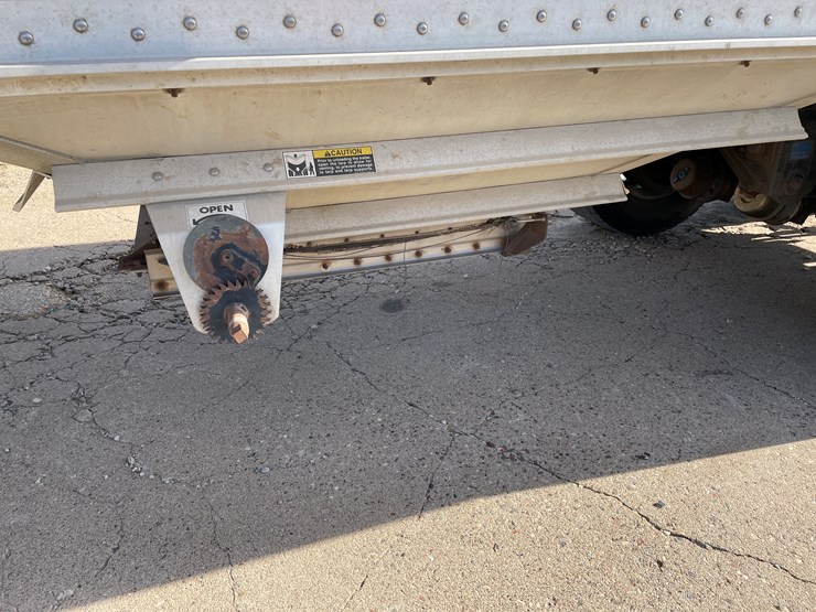 2011-wilson-hopper-bottom-image-13