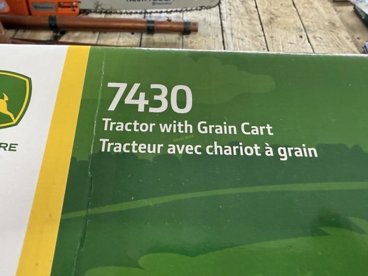 john-deere-7430-image-4