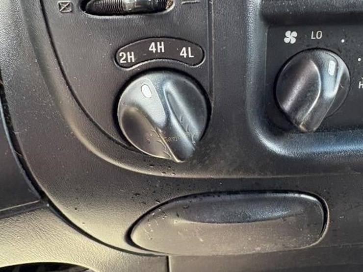 2002-ford-f150-image-19