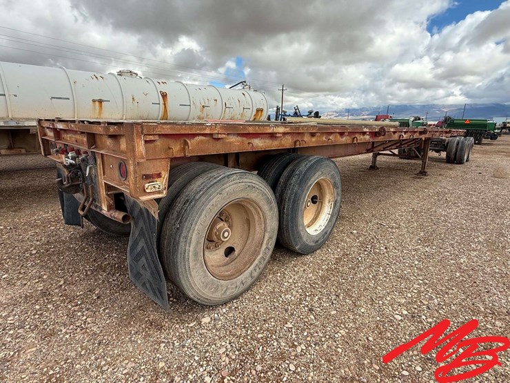 1981-trailmobile-flatbed-image-2