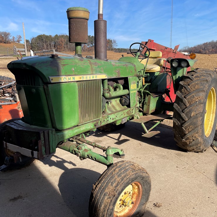 JOHN DEERE 4010