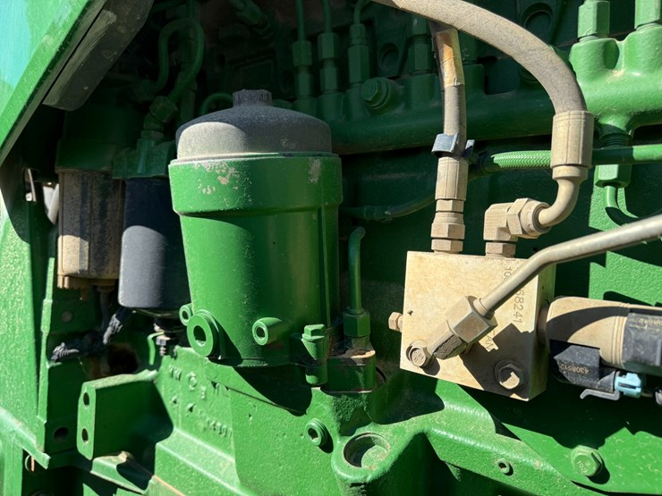 2007-john-deere-8230-image-39