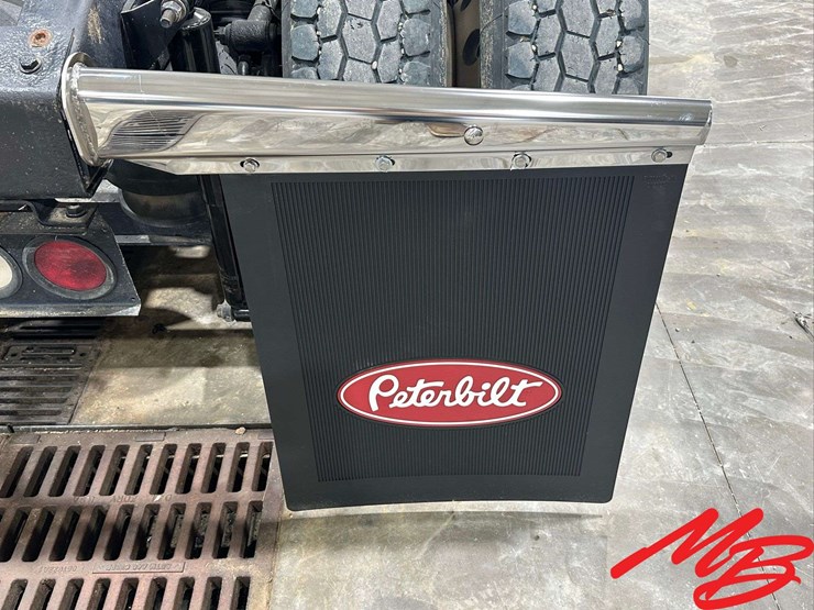 2007-peterbilt-379-image-52