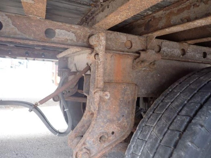 1998-manac-48-ft-image-30