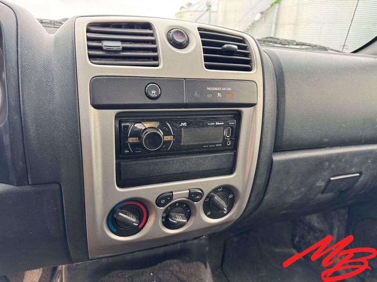 2009-chevrolet-colorado-image-12