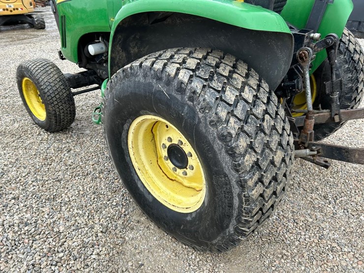 john-deere-4520-image-16