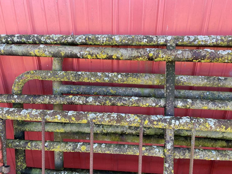 #6061-•-(4)-steel-gates-image-12