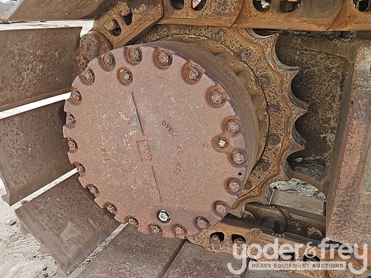 2003-komatsu-pc270-7-image-10