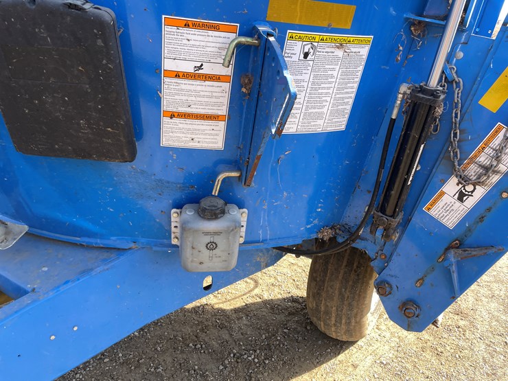 #6014-•-patz-v350-mixer-wagon-image-13