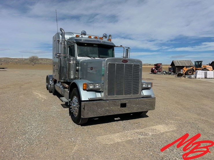 2007-peterbilt-379-image-18