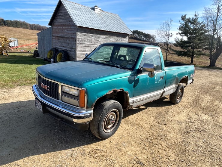 1993-gmc-2500-image-1
