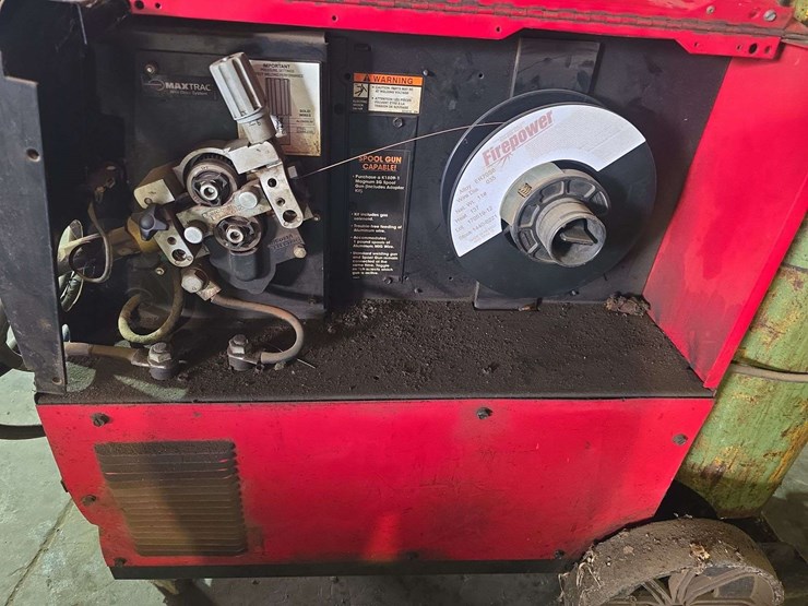 lincoln-electric-power-mig-welder,-220-plug,-image-6