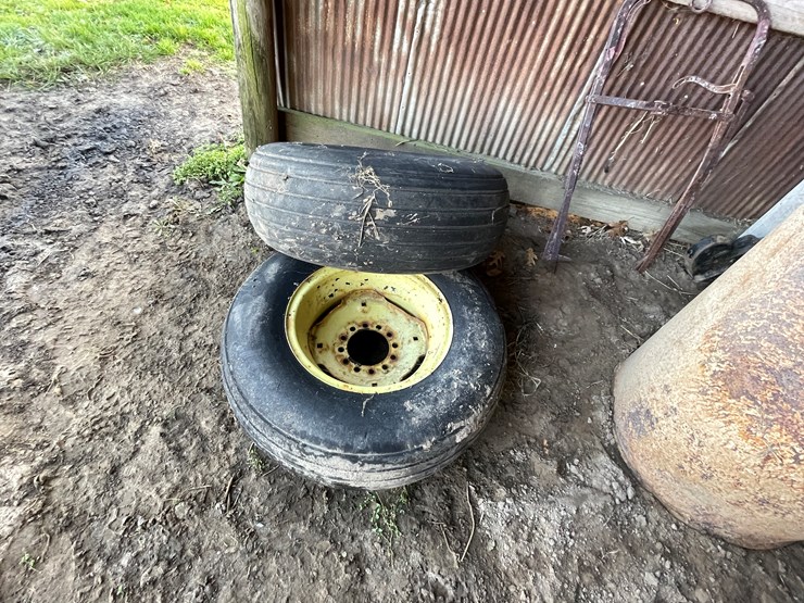 #6077-•-(2)-implement-tires-image-5