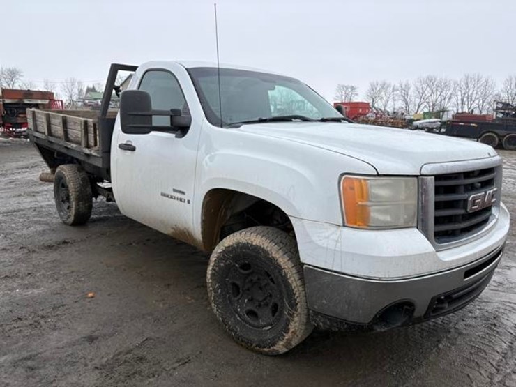 2008-gmc-2500-image-4