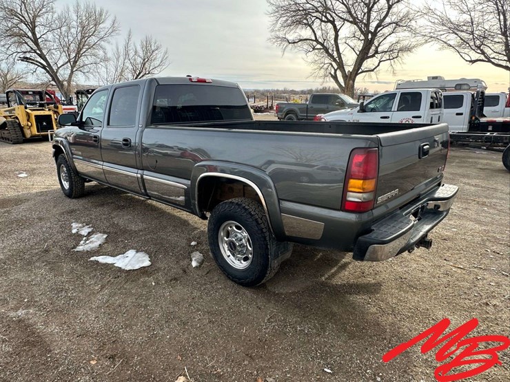 2002-gmc-2500-image-3