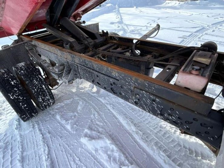 2015-ford-f550-xl-image-73