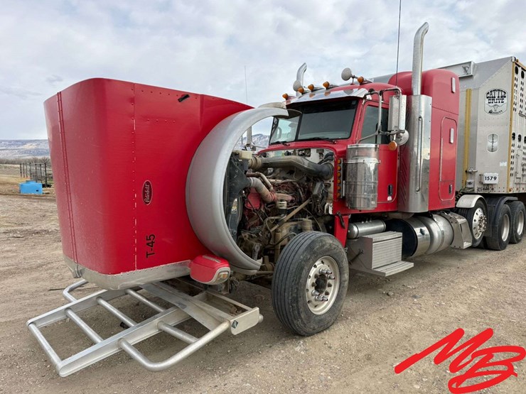 2013-peterbilt-388-image-6