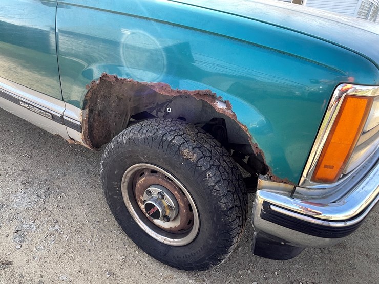 1993-gmc-2500-image-17