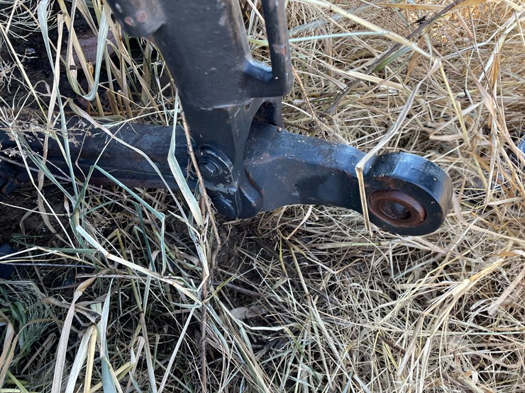 new-holland-t8030-image-10