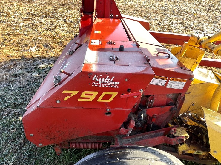 new-holland-790-image-11