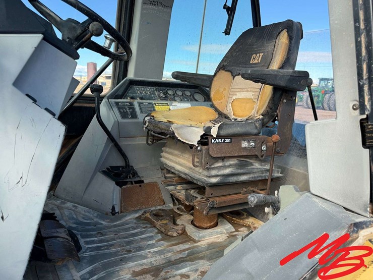 1990-caterpillar-436b-image-17