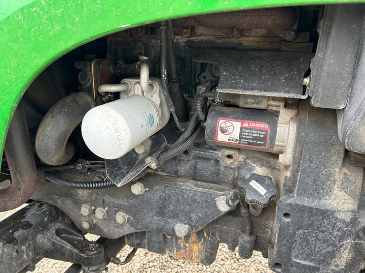 john-deere-4520-image-17