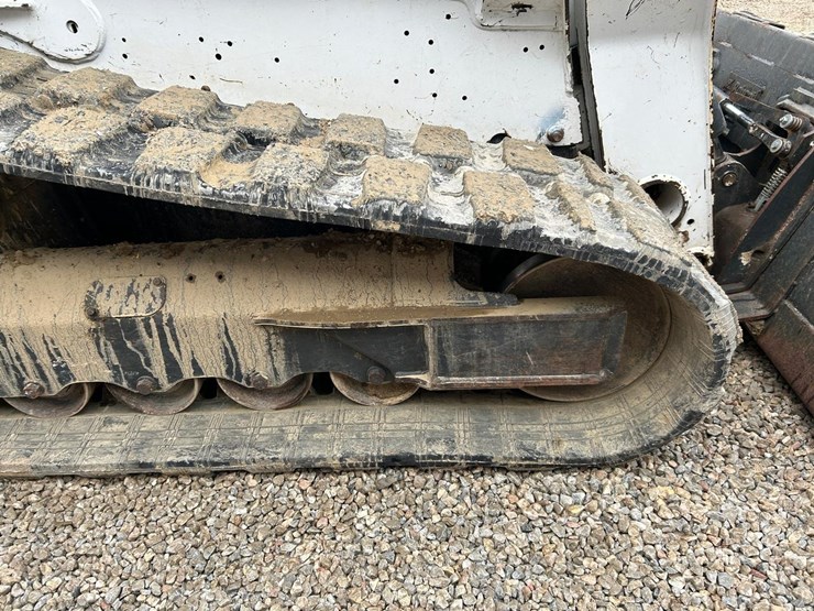 2021-bobcat-t770-image-14
