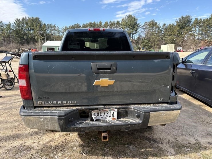 2013-chevrolet-1500-image-8