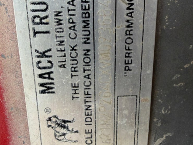 1997-mack-mixer-image-12