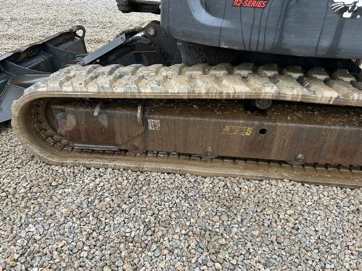 2020-bobcat-e42-image-17