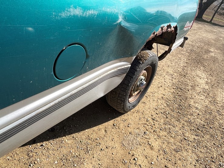 1993-gmc-2500-image-11